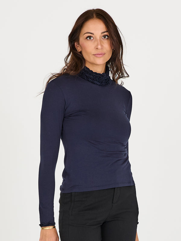 NÜ ADELE turtleneck t-shirt Toppe og t-shirts 480 Midnight Blue