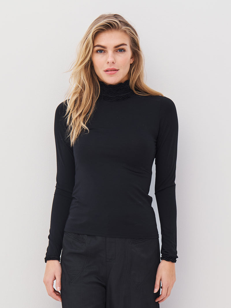 NÜ ADELE turtleneck t-shirt Toppe og t-shirts Sort
