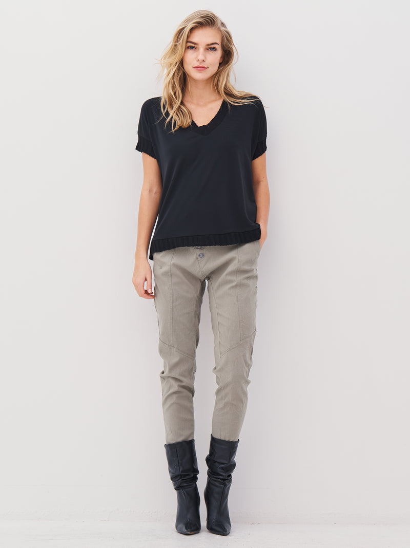 NÜ ANNIA top Toppe og t-shirts Sort