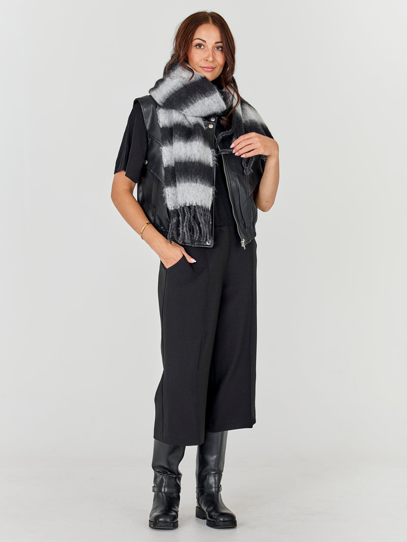 NÜ Aya Tørklæde Stribe Accessories Sort mix