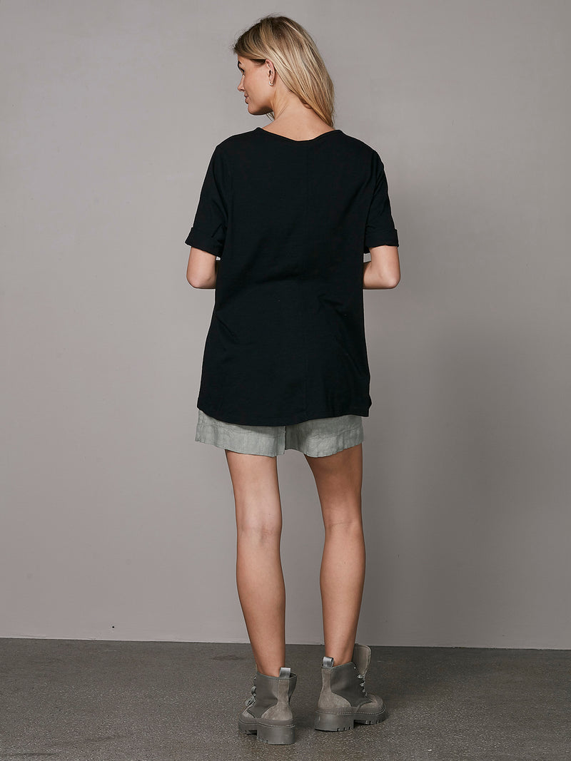 NÜ OAKLEE oversize t-shirt Toppe og t-shirts Sort