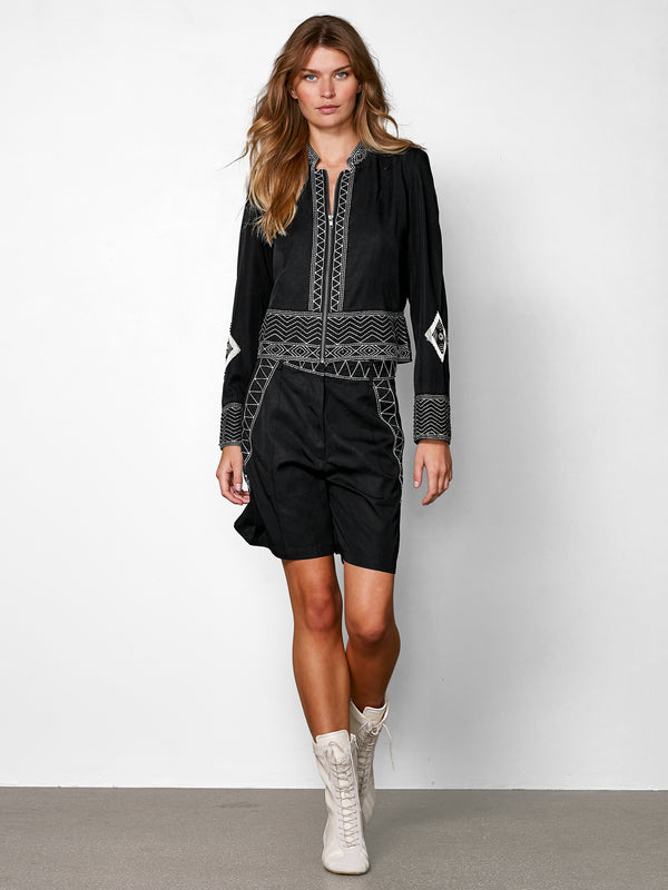 NÜ ZANNA shorts Shorts Sort